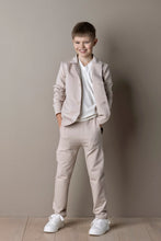 Load image into Gallery viewer, Classic suit for boy, beige color.